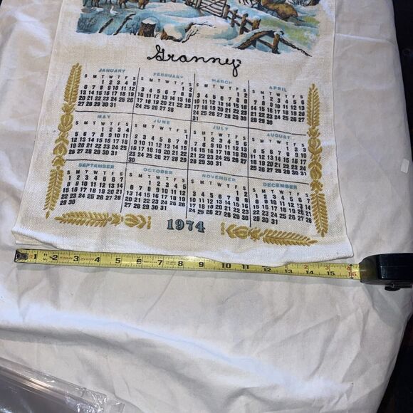 Vintage Hanging Tea Towel Calendar 1974 Winter Morning - Picture 4 of 6
